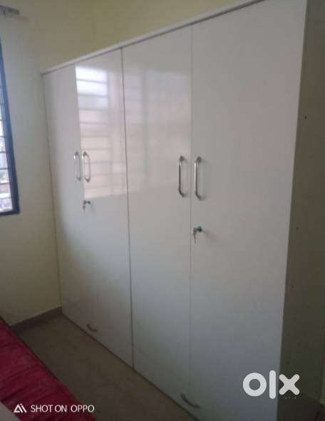 6x6 ft. Huge Wardrobe with Mirror and Locker