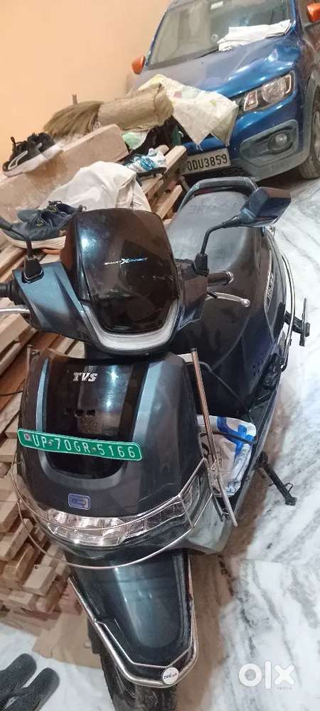 Tvs iqube S mint condition