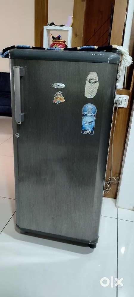 Whirlpool 195 litter single door fridge in best condition