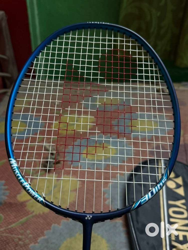 Yonex muscle power 33 light badminton