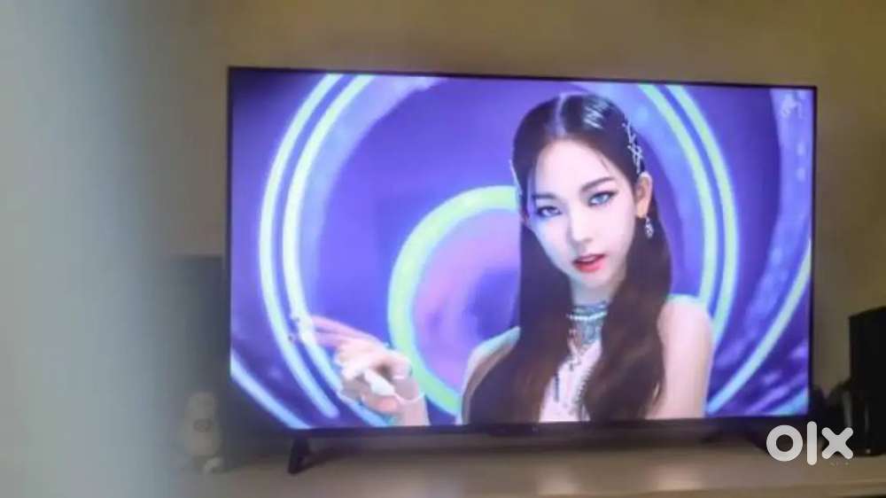 Haier smart google tv with 4K full HD on Bajaj electronics