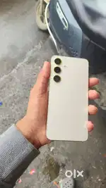 Samsung S24