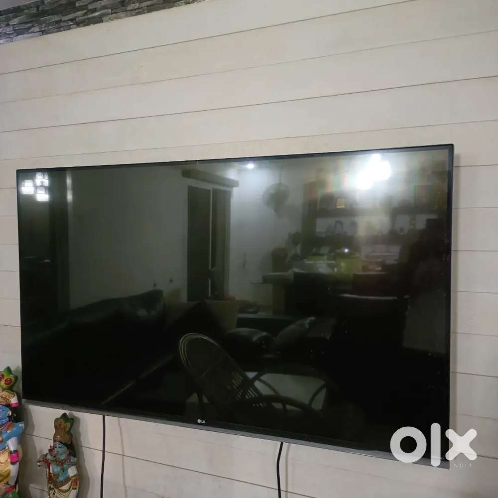 LG 55 inch LED display not working