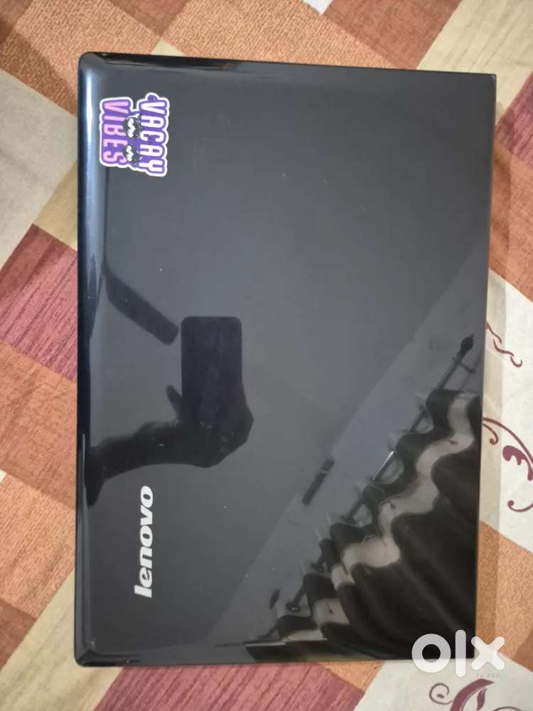 Lenovo G50 – Best Price  Minor Battery Defect.