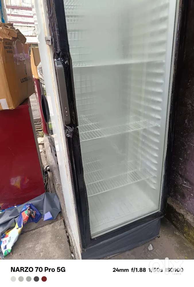 Hair fridge 400 ltr