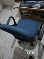 Study/work swivel chair