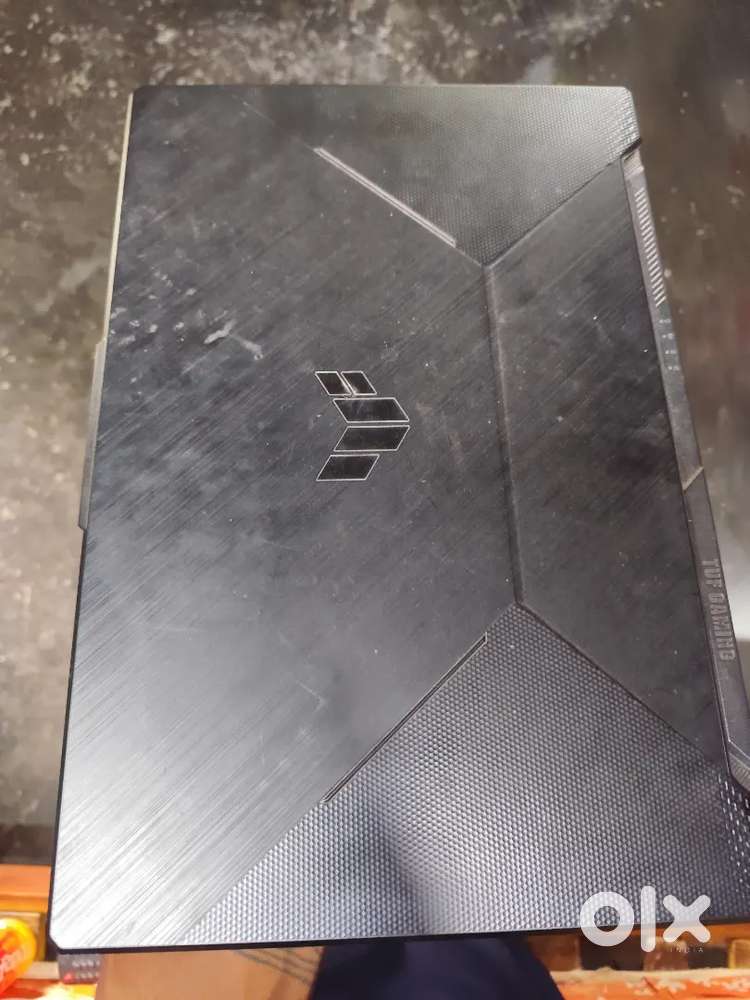 ASUS TOUF GAMING F17 - AI POWERED GAMING
