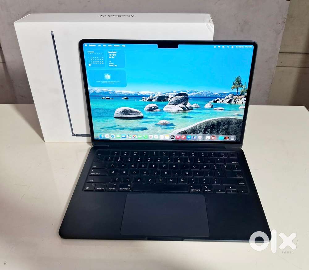 MacBook Air M2 8GB 256GB 13”