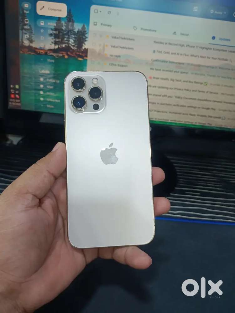 iPhone 12Pro max  256GB good battery display change GX fase id no work