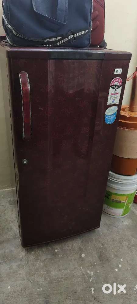 పాత ఫ్రిజ్లు అమ్మబడును