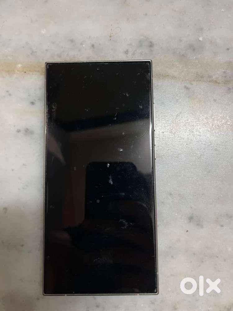 Galaxy S24 Ultra 256GB other under warranty