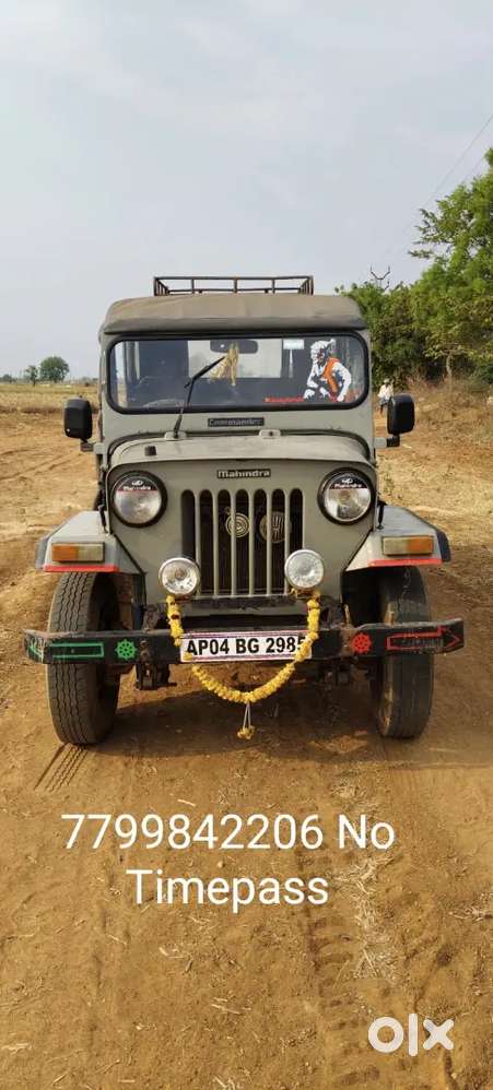 Mahindra Jeep 2004 Diesel Well Maintained