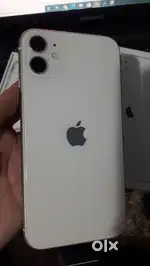 Iphone 11 128gb + Airpods + adapter