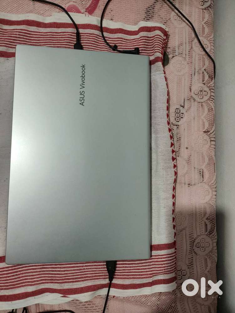 ASUS VIVOBOOK 15  8GB 512GBSSD 11th generation