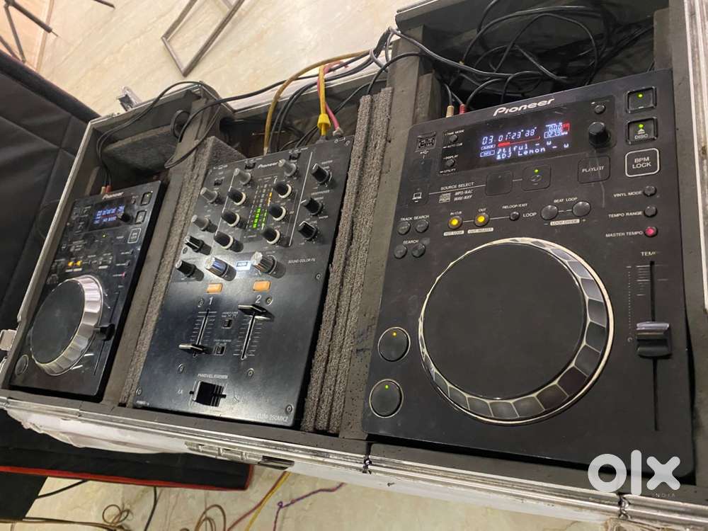 2 Deck Pioneer cdj-350 with 1 Mixer Pioneer DJM-250