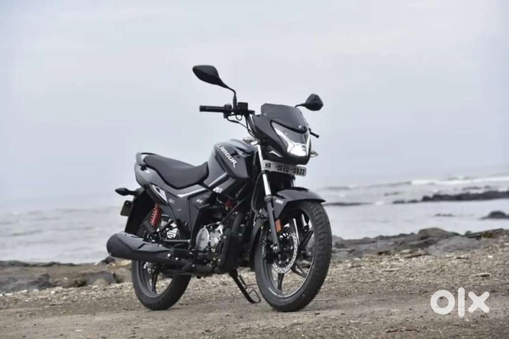 Required black colour glamour xtec in good condition