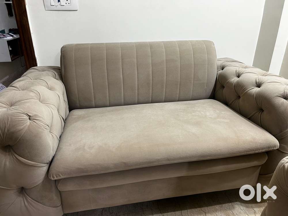 Premium 7-Seater Sofa Set in Excellent Condition