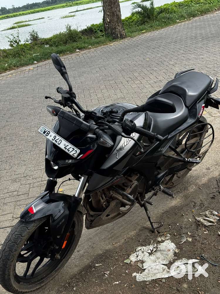 Palsar n160 bs6 e20 model