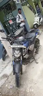 Yamaha FZS-FI V3