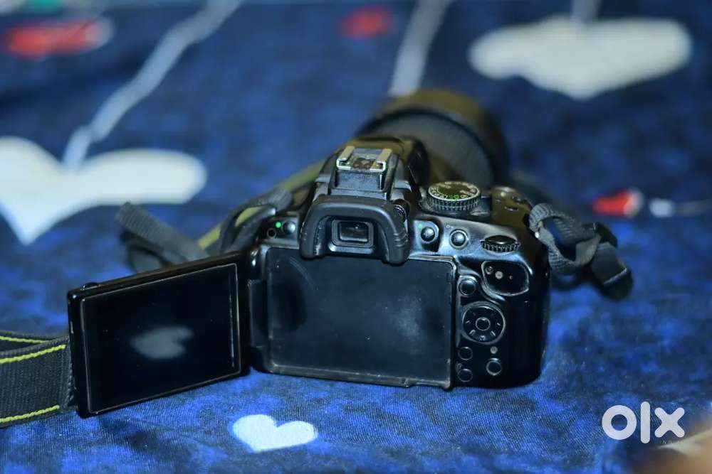 Nikon D5200 70_300 mm lense good condition