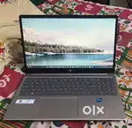 HP 15-fd0061TU 
*Core i3-1215U 8GB 512GB SSD Intel UHD Graphics