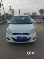 Hyundai i10 Sportz AT, 2011, Petrol