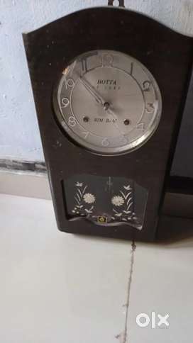 ANTIQUE wall Clock