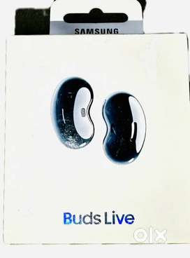 SAMSUNG,GALAXY BUDS LIVE-SM-R180,AGE-1.5yrs old