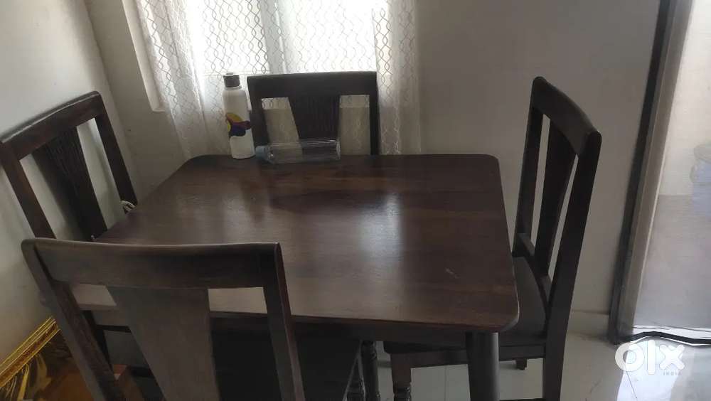 Sesham wood dining table
