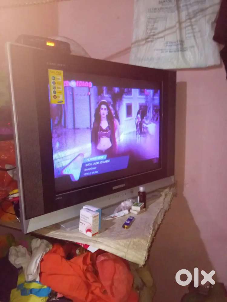 New Setup box with 32 inches Samsung TV