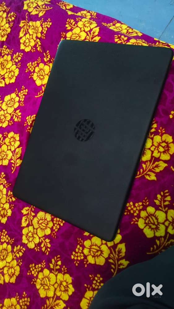 New unused laptop 6 months old