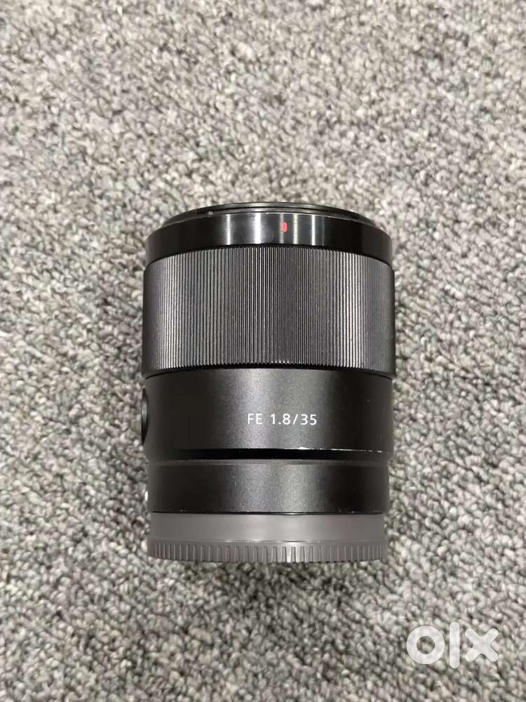 Sony 35mm 1.8 lens