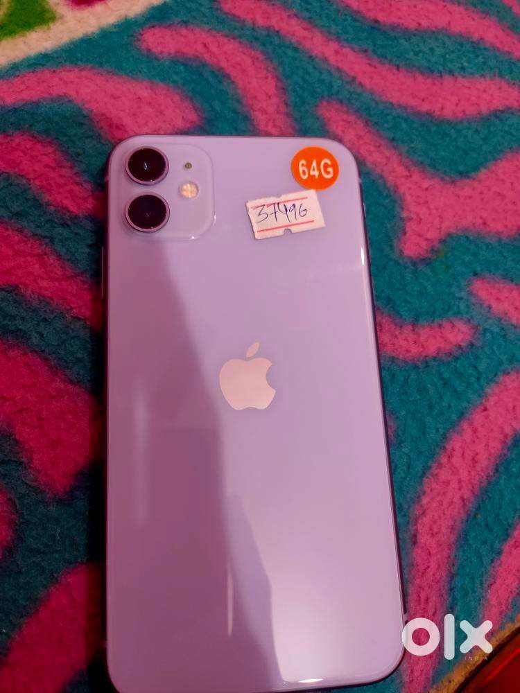 I phone 11 ( 4 /64) 79%battery health