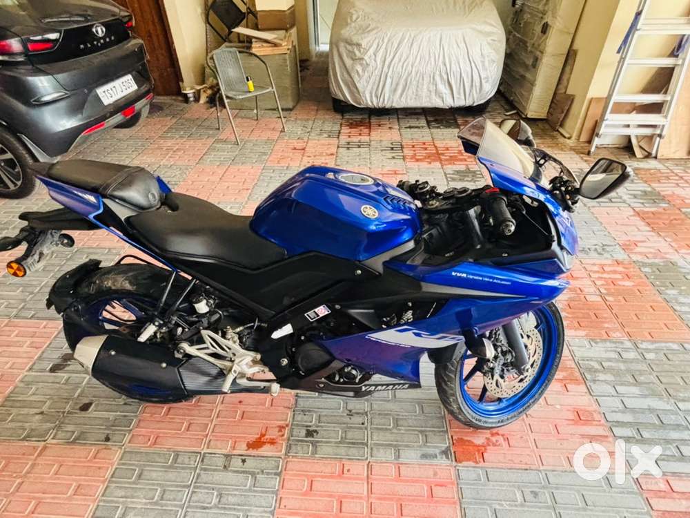 Yamaha R15 V3