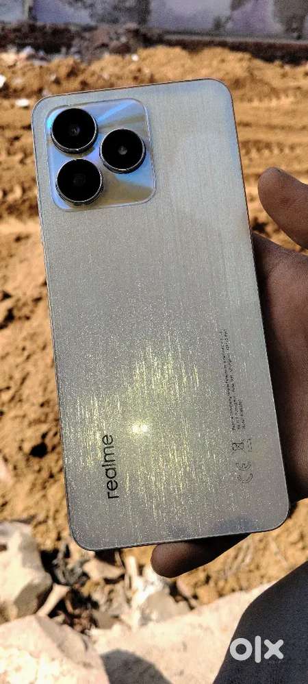 Realme narzo n53(8/128)