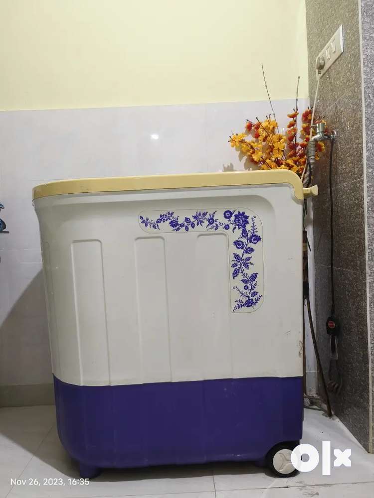 Whirlpool Semi Automatic 7.2 Kg In Good Condition