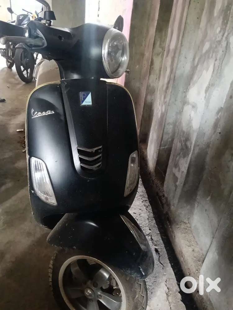 Used vespa Ultra - Good Condition