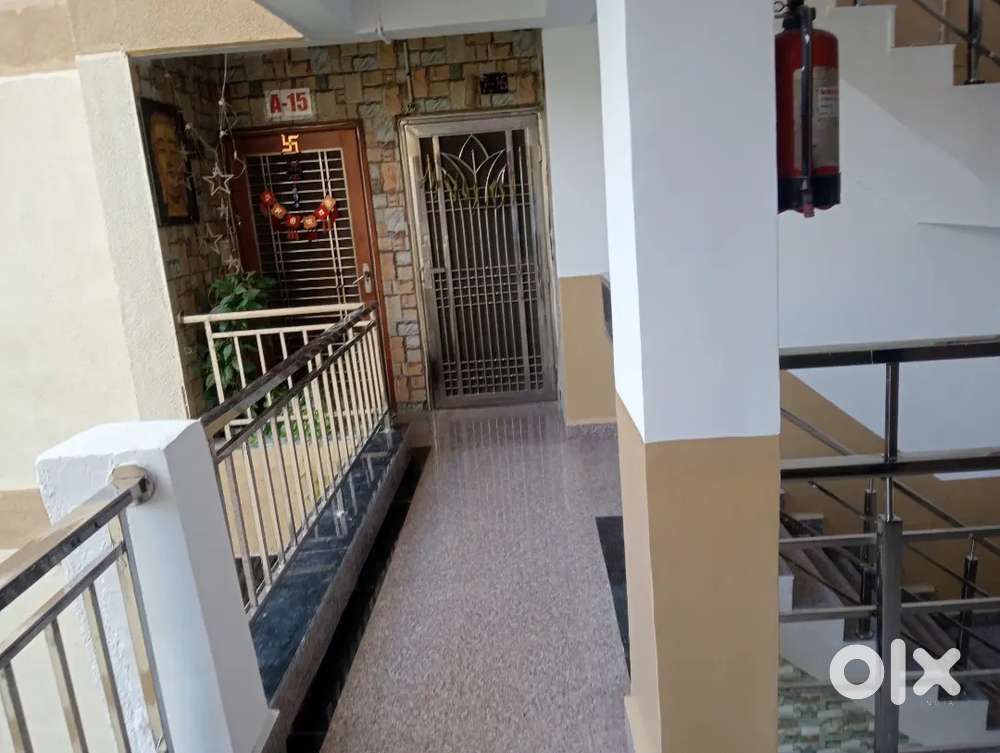 Rose appt Dwarka sec18