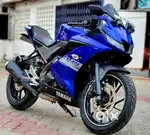 Yamaha R15 V3 s