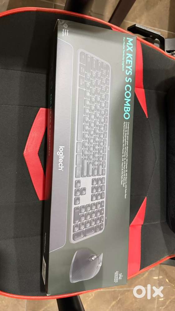 Logitech MX Keys S Combo in brand new condition