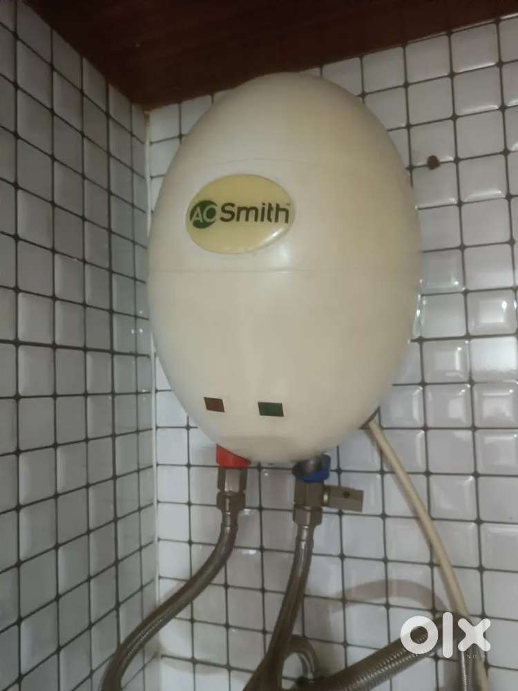 AO SMITH 1L geyser