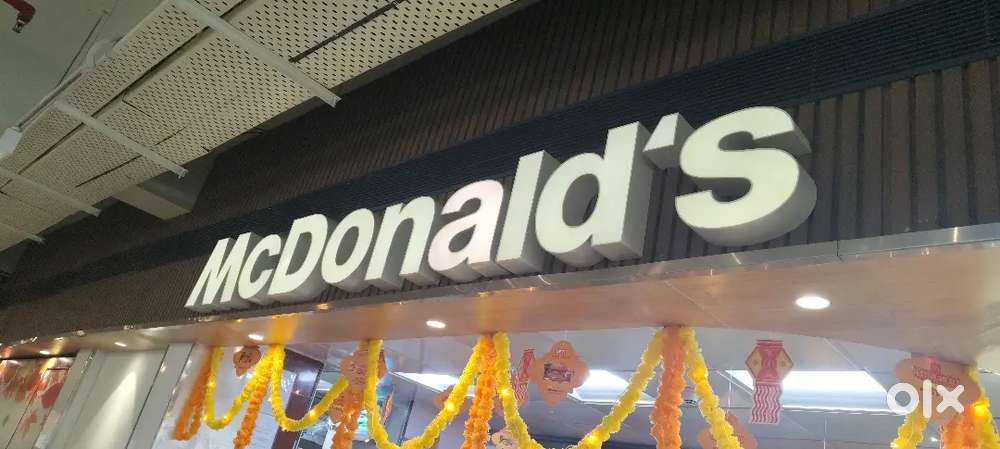 Mc donalds saharaganj crew member hiring requirment