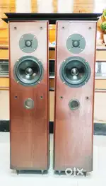 Stereo speakers