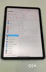 Apple IPad Air 4 64gb in good condition