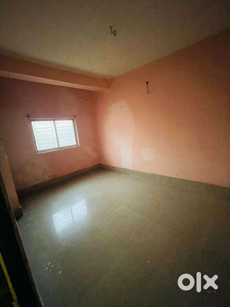 2 bhk flat , notary ownership , no lift picnic garden (billu mart)