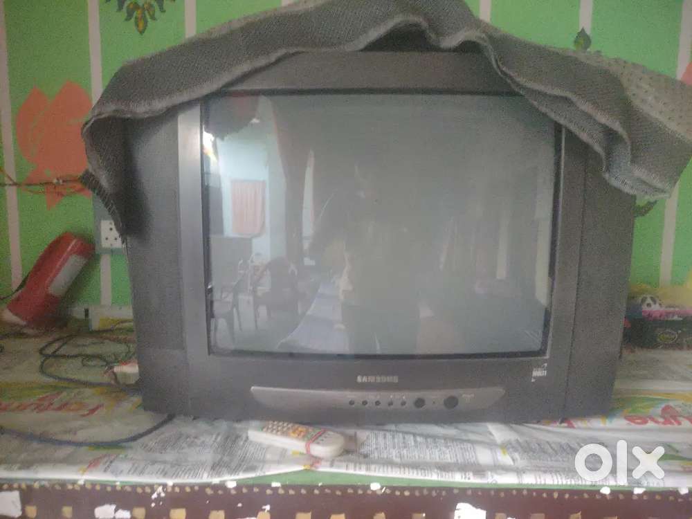 T.v urgent sale karni hai paise ki jarurt hai