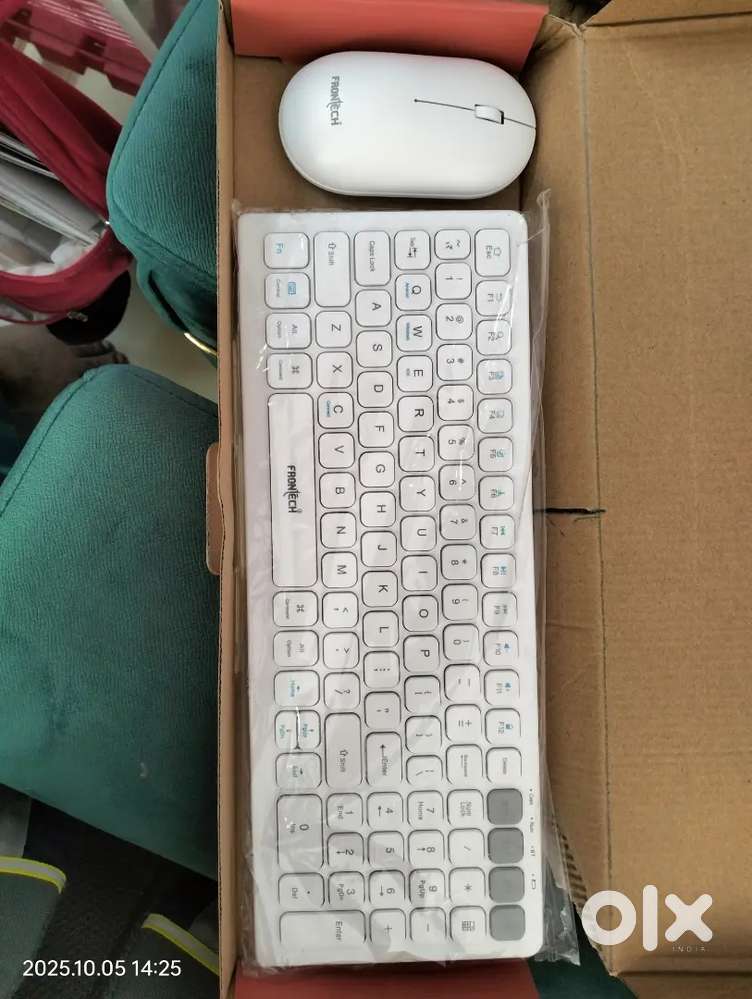 Frontech Wireless Keyboard and Mouse