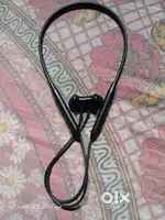 One plus Bluetooth Headphones new 2month old