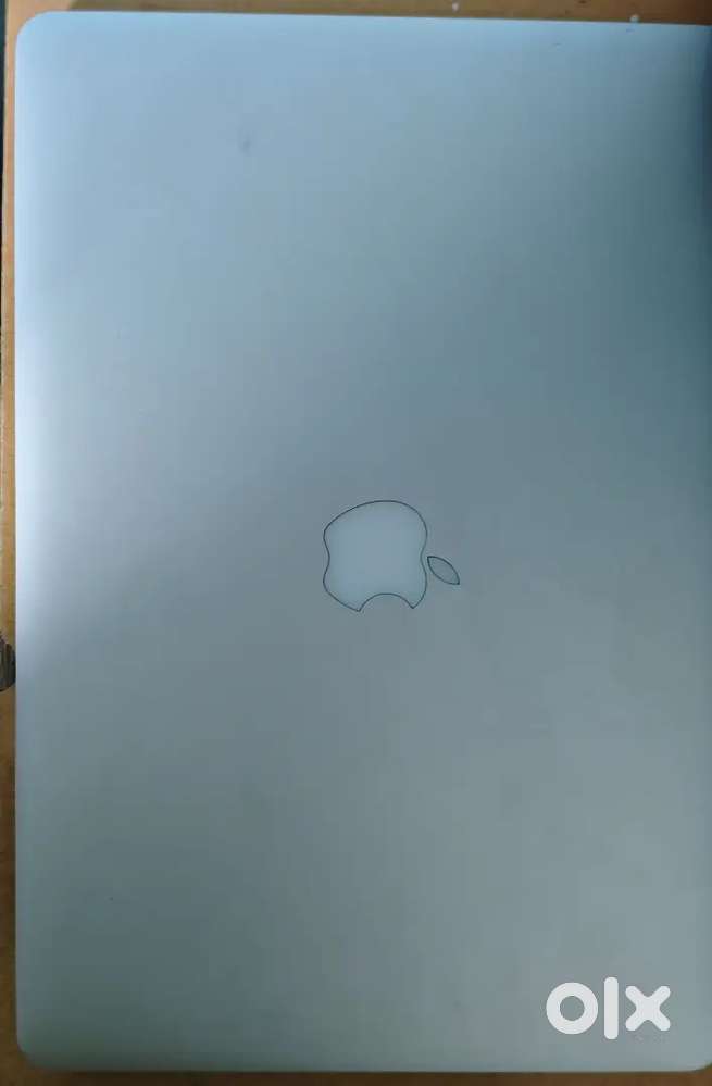 Apple i7 Laptop