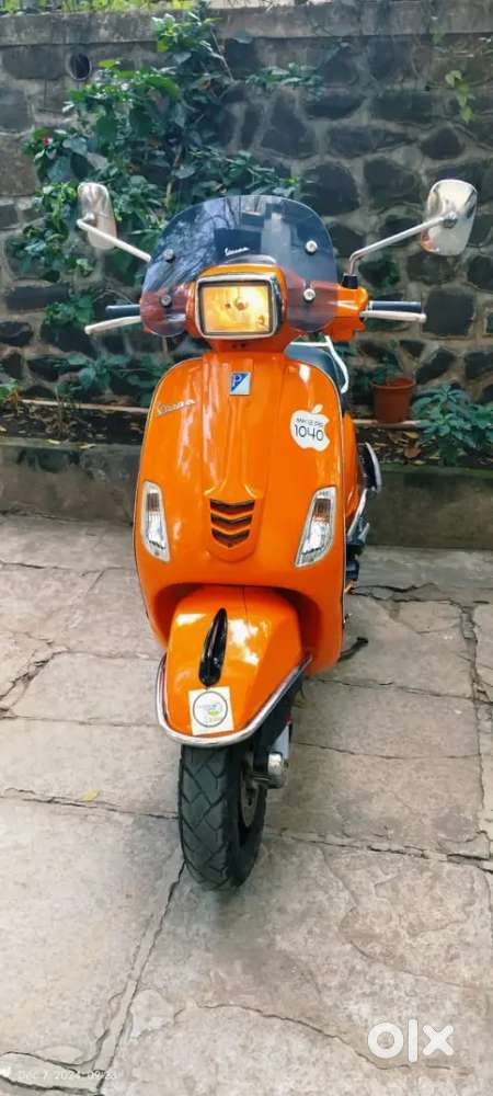 VESPA TOP END MODEL IN QUALITY